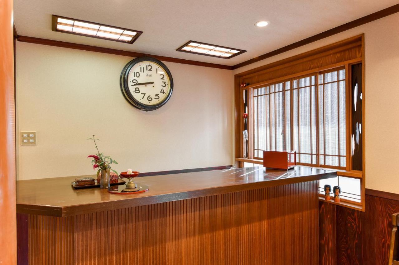Kadokyu Ryokan Takaoka Esterno foto