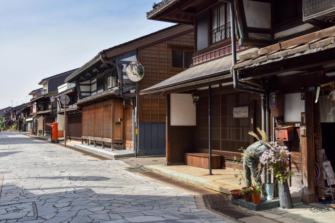 Kadokyu Ryokan Takaoka Esterno foto